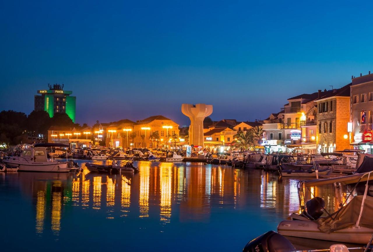 Apartmani Vincek Vodice Ngoại thất bức ảnh